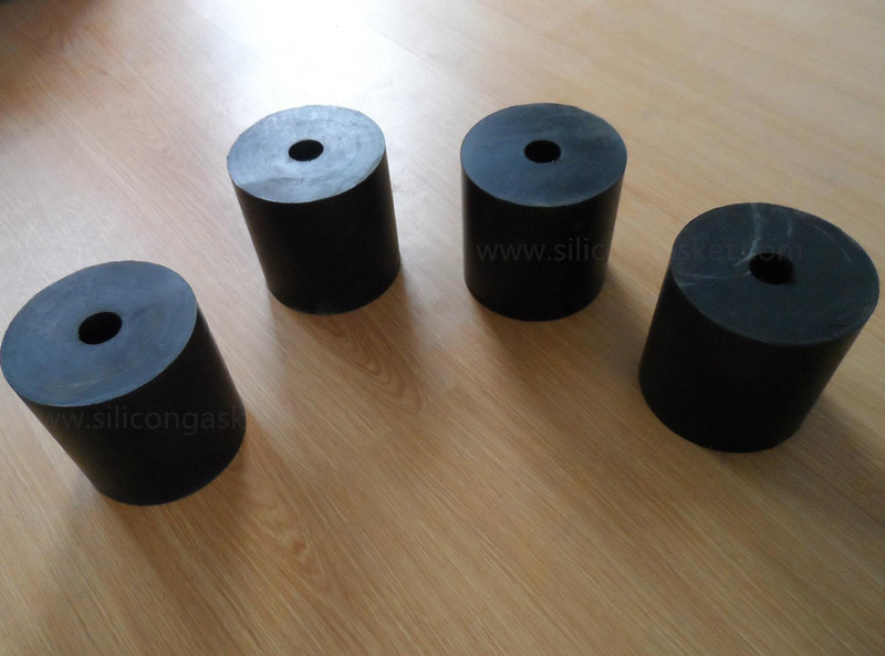 Rubber shock bushing