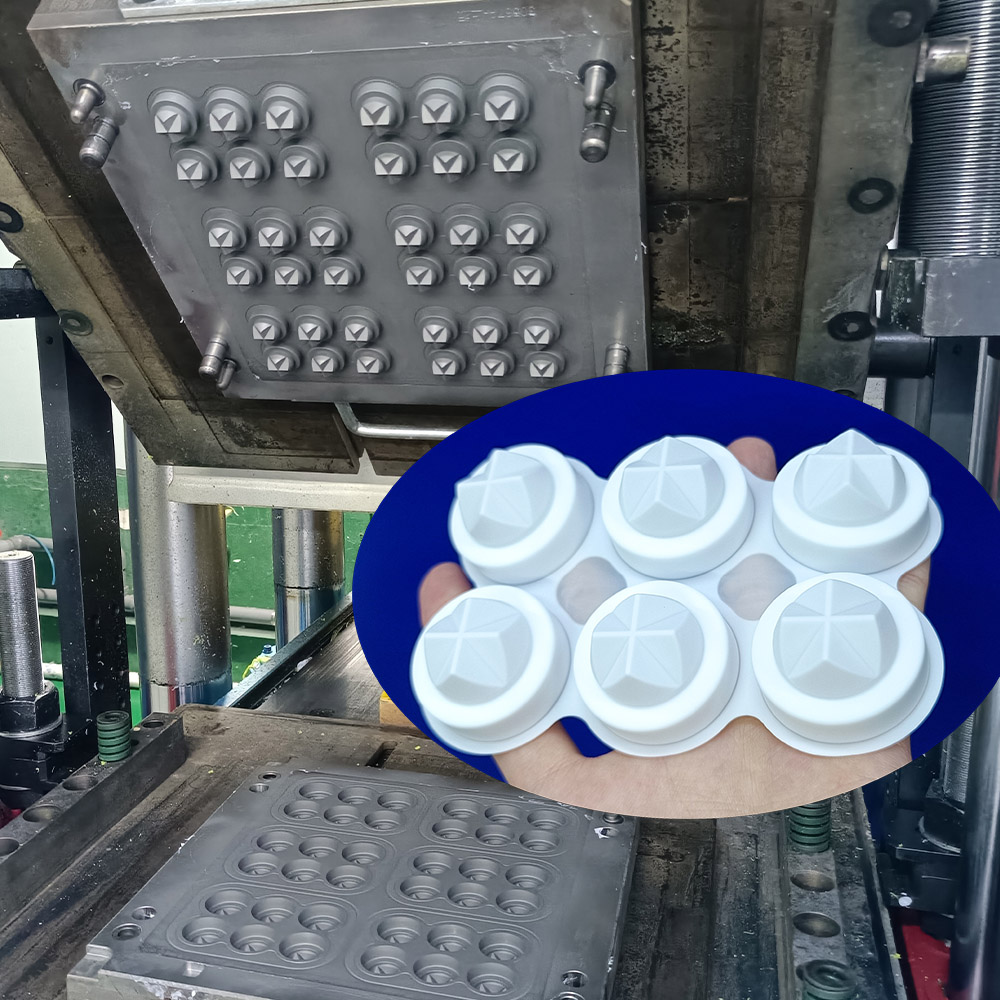 Mold Of Trocar Dispensing Dose Check Valve