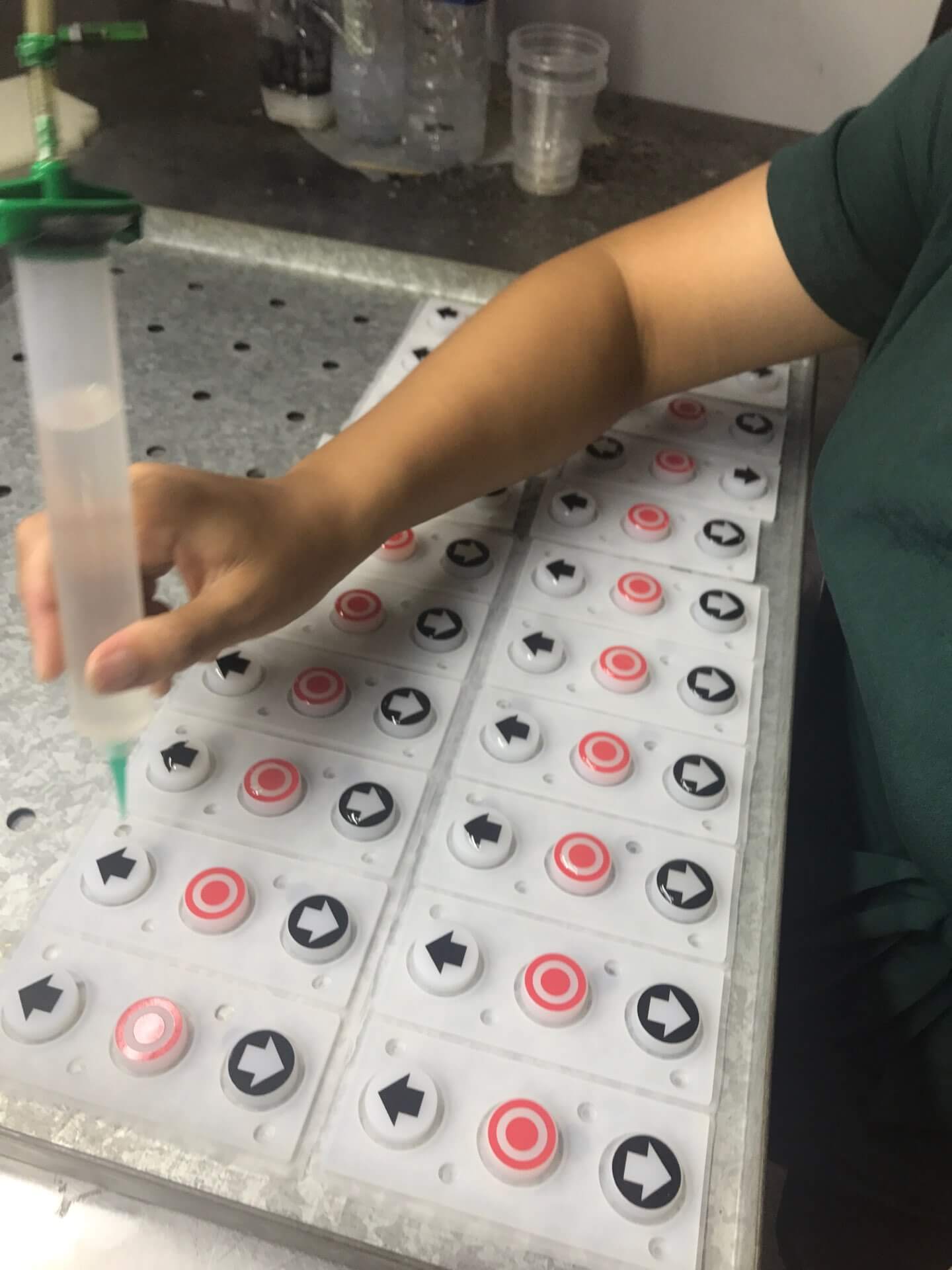 epoxy coating rubber button.jpg